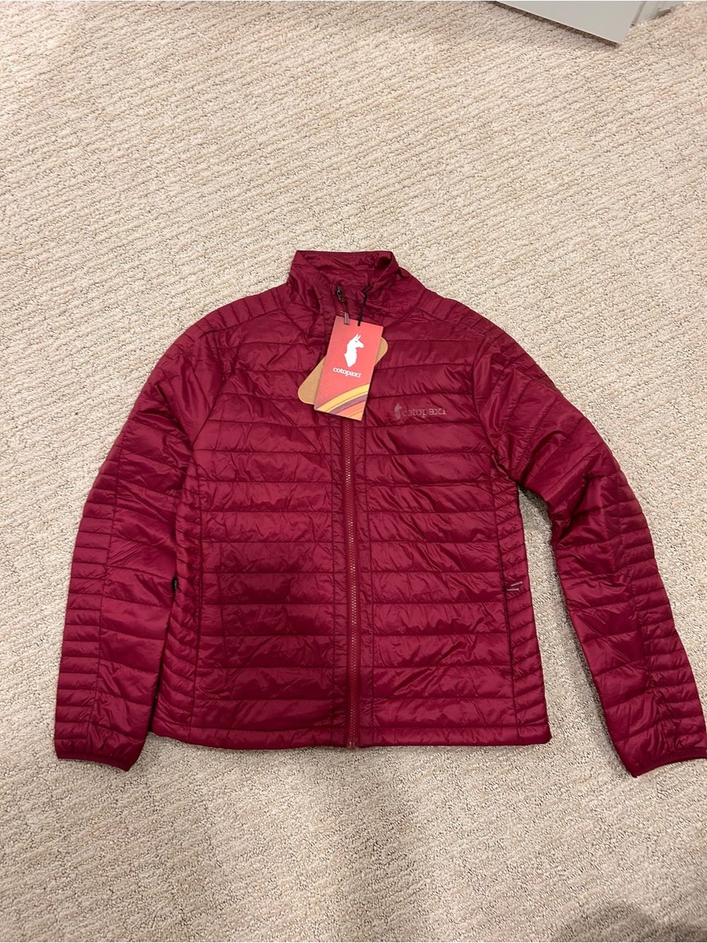 New Cotopaxi Women's Capa Insulated Jacket - Berry
